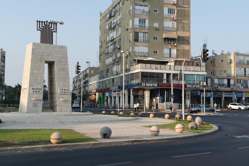 Hotel Rothschild 37 Bat Yam Habitación foto