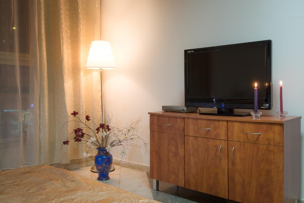 Hotel Rothschild 37 Bat Yam Habitación foto